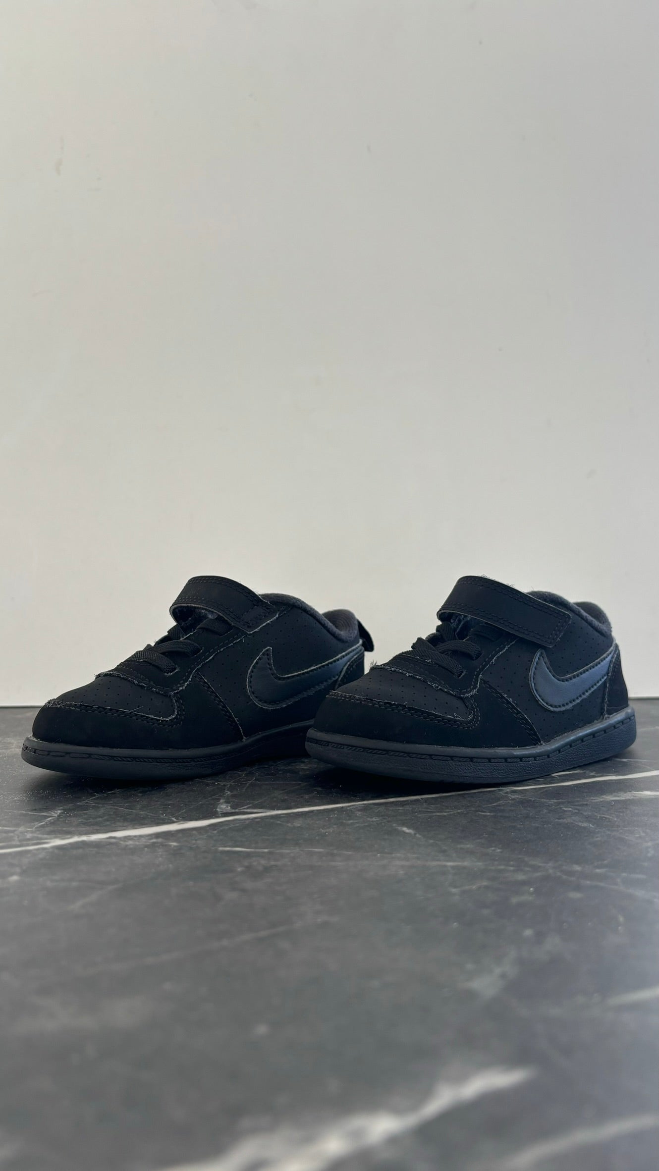 Nike schoenen maat 25